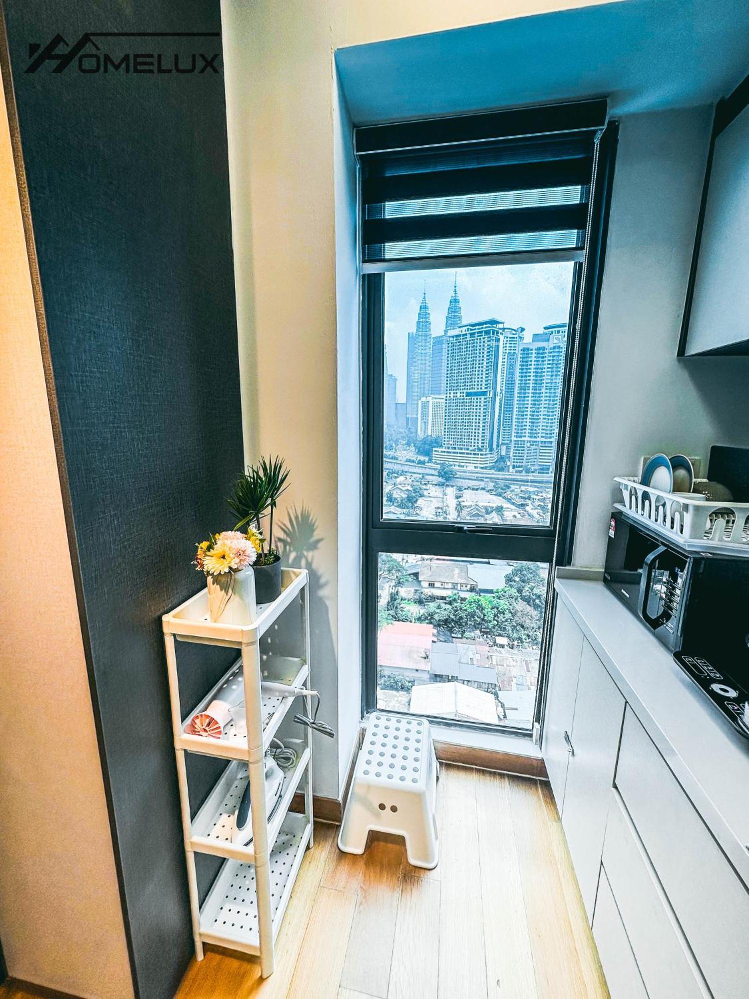 The Colony By Infinitum Best Pool View Klcc Trx Merdeka 118 Kl Tower Kuala Lumpur Extérieur photo
